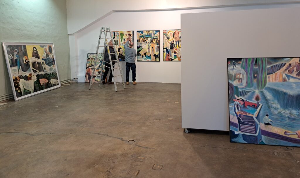 Der Aufbau der Ausstellung hat begonnen...